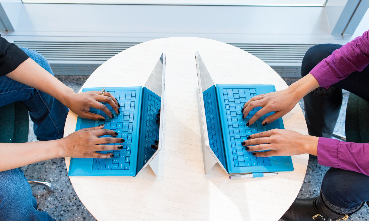 menjadi translator online